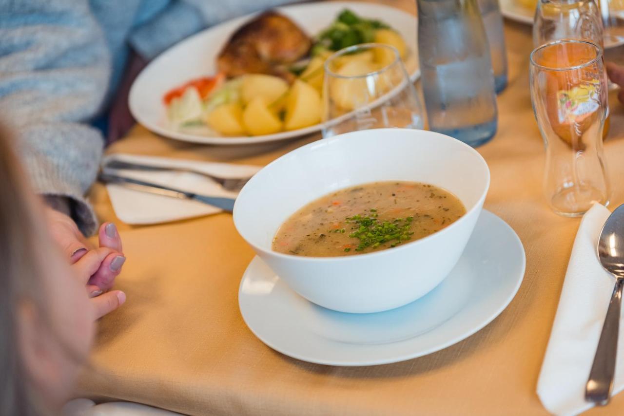 Hotel Agri Sobesice Екстер'єр фото